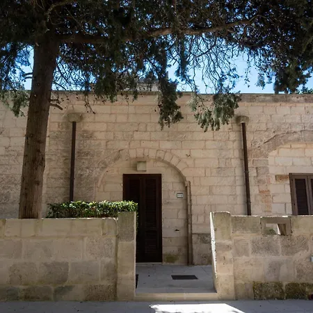 Masseria Del Bosco Makyva * Borgagne